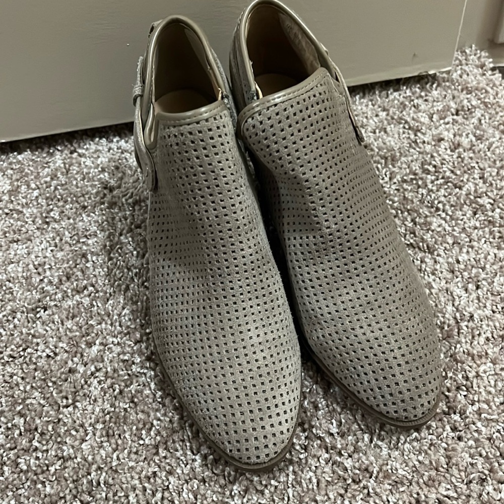 Franco Sarto Dakota Ankle Booties 8.5